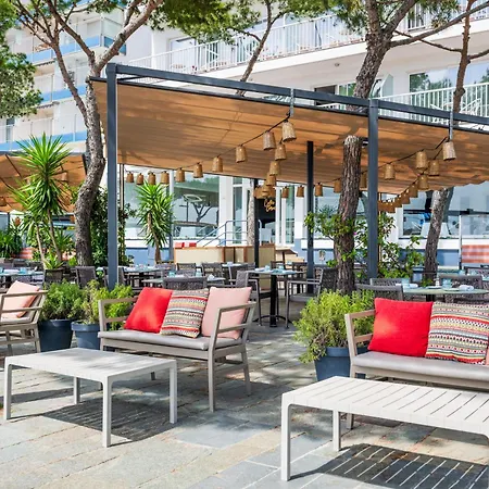 Готель Planamar By Escampa Платжа-д'Ару