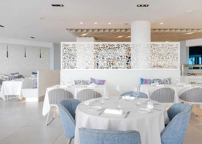 Ξενοδοχείο Planamar By Escampa 4*