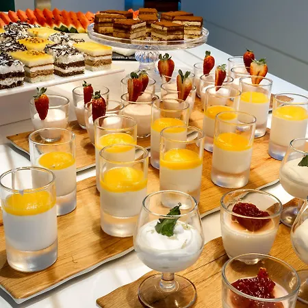 Planamar By Escampa Hotel 4*