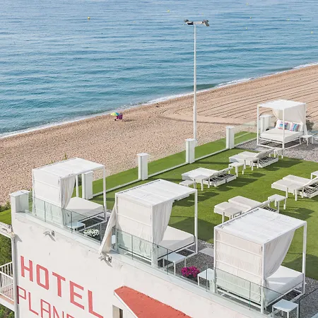 Planamar By Escampa Hotel 4*