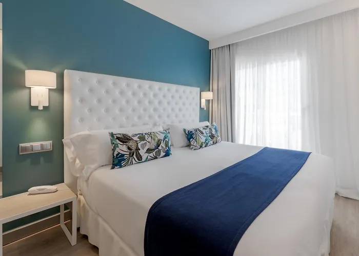 Planamar By Escampa Otel 4*