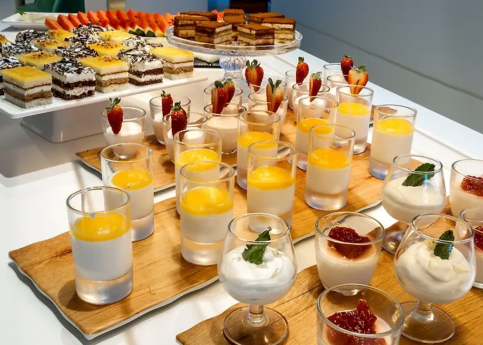 Planamar By Escampa فندق 4*